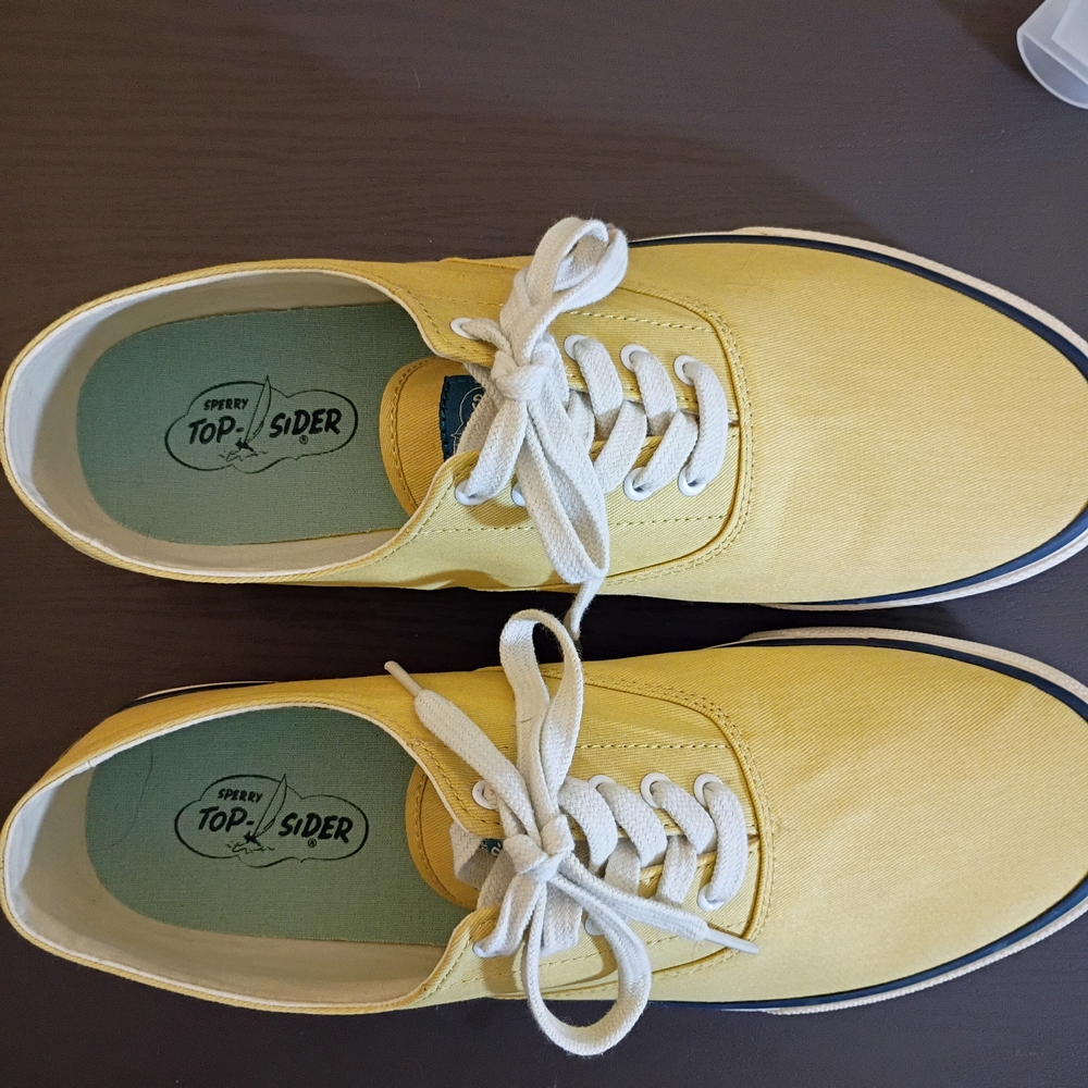 NEW Sperry TopSiders Yellow Canvas Men's Sneakers - Picture 3 of 5